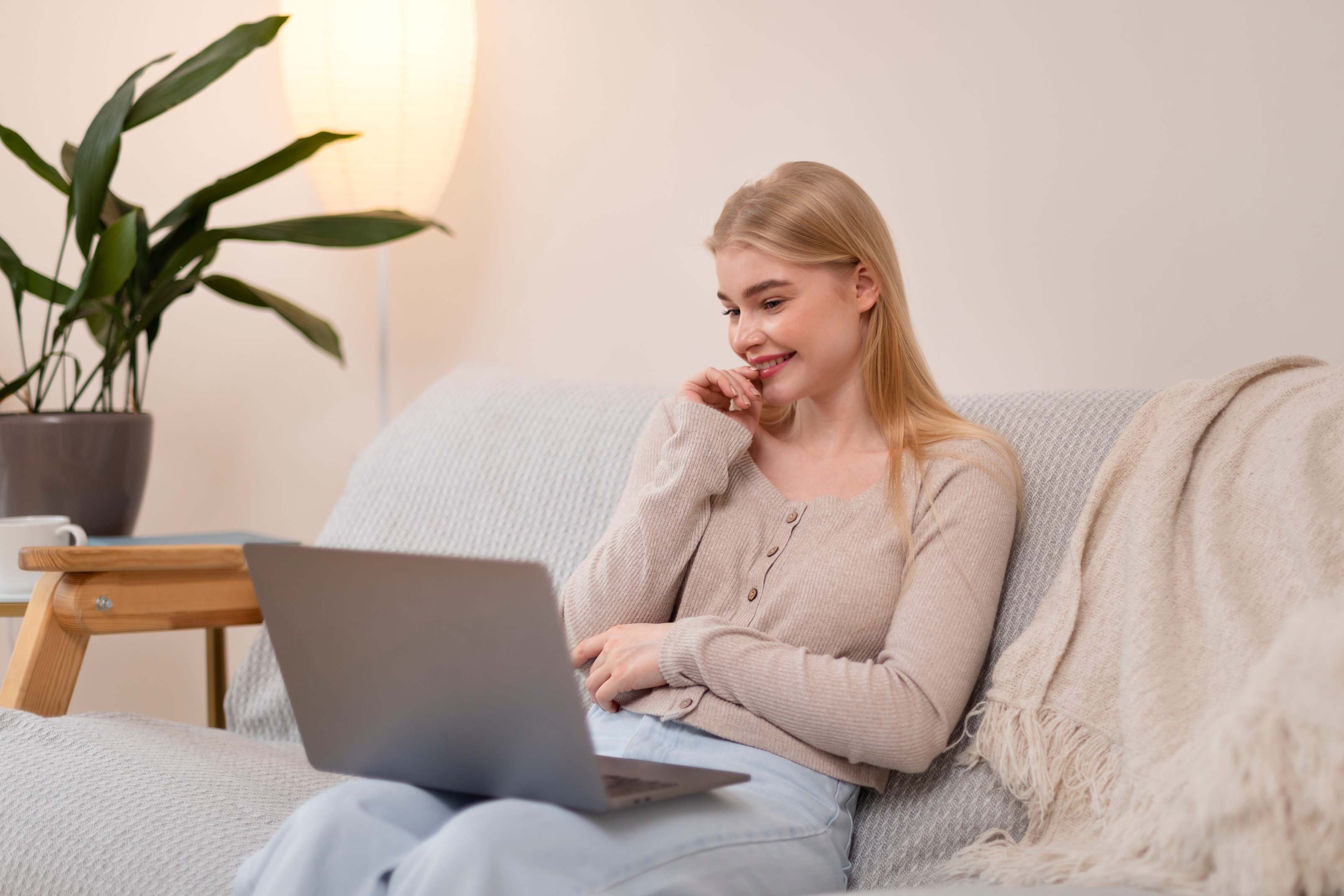 What Is Free Anonymous Random Chat Online and Why Is It So Popular?
